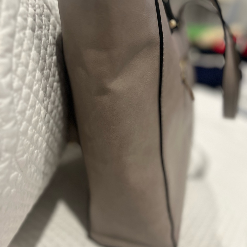 Sole Society work bag with laptop sleeve. Great condition. Functional pockets. - Picture 3 of 5